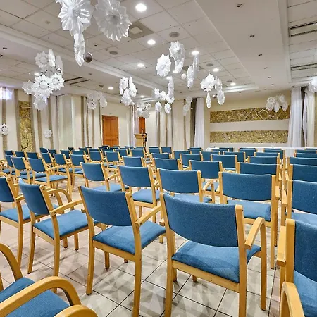 酒店 Lugas Nyíregyháza