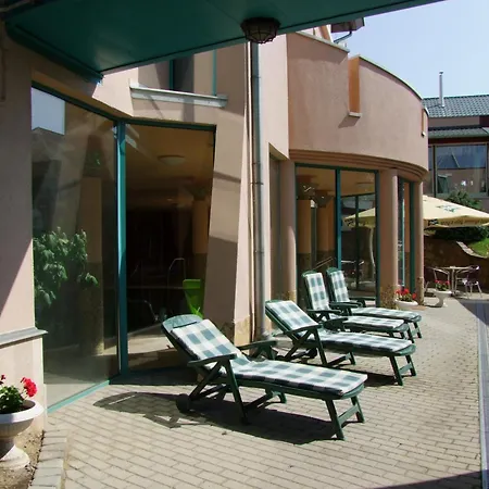 Hotel Lugas