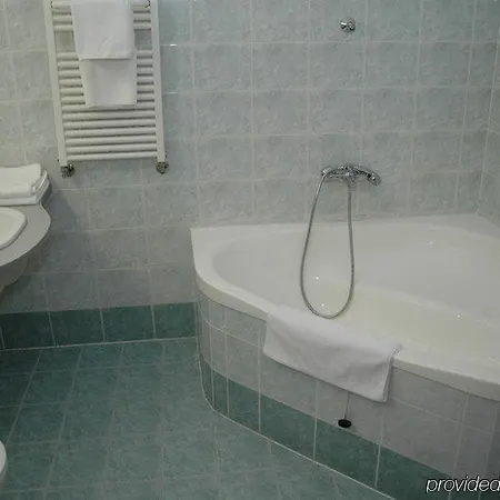 Lugas Hotel